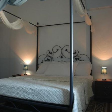 Antica Masseria Carparelli Guest House Ostuni Luaran gambar